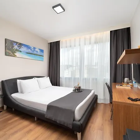 Nish Atasehir Hotel 3*