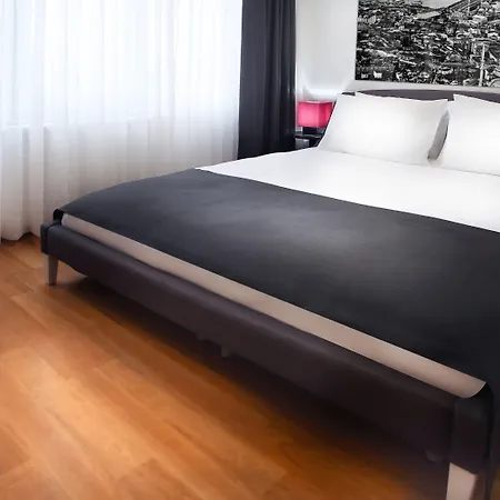 Hotel Nish Atasehir