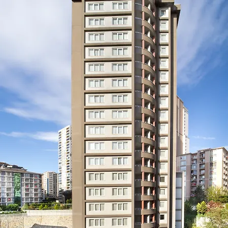 Nish Atasehir Hotel 4*