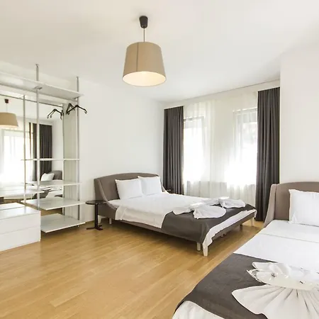 Hotel Nish Atasehir