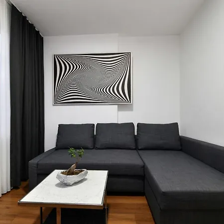 阿塔斯希尔尼什套房酒店