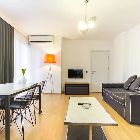 Nish Atasehir 4*
