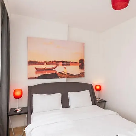 阿塔斯希尔尼什套房酒店