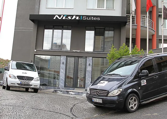 Nish Atasehir 4*