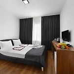 Nish Atasehir